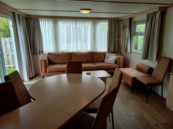 Chalet (Mathilda) dichtbij zee Westkapelle Zeeland